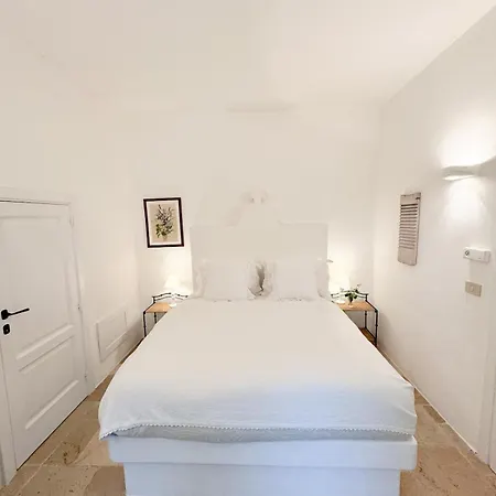 Trullo Sessana With Large Pool And Gorgeous Al Fresco Dining Areas Holiday home