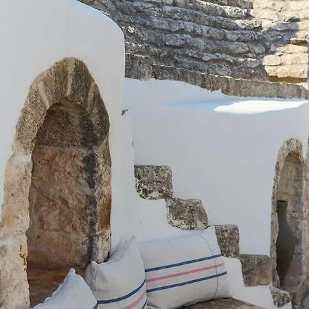 Trullo Sessana With Large Pool And Gorgeous Al Fresco Dining Areas Holiday home *