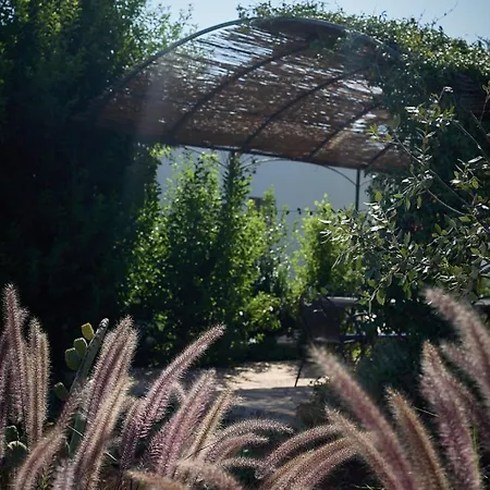 Trullo Sessana With Large Pool And Gorgeous Al Fresco Dining Areas Ceglie Messapica